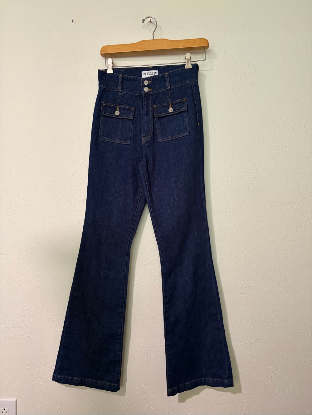 DEREK LAM 10 CROSBY SIZE 27